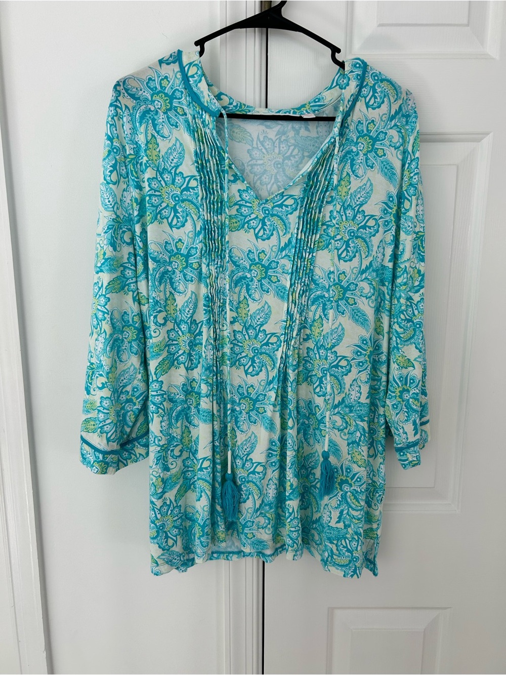 Belle by Kim Gravel Turquoise and White Floral V-Neck Tunic with Tassel Tie